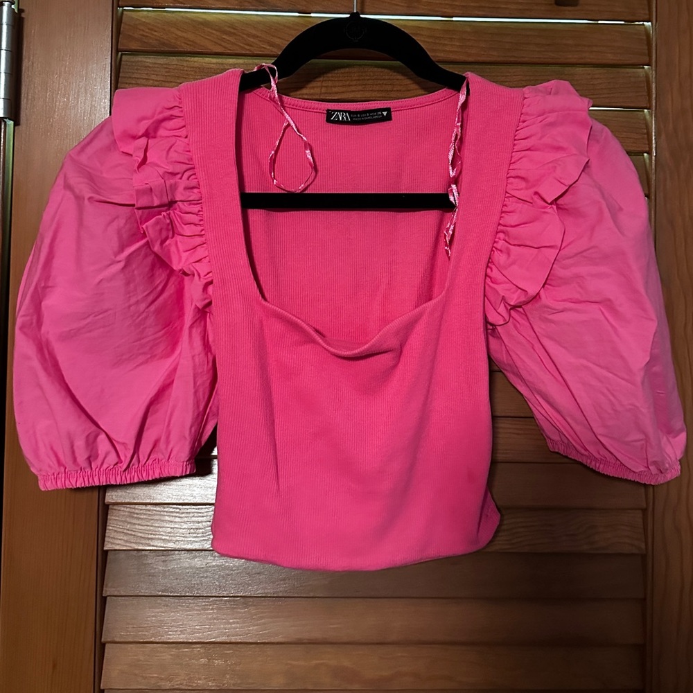 Zara puff sleeve top